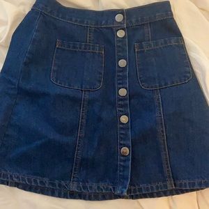 UO demin skirt